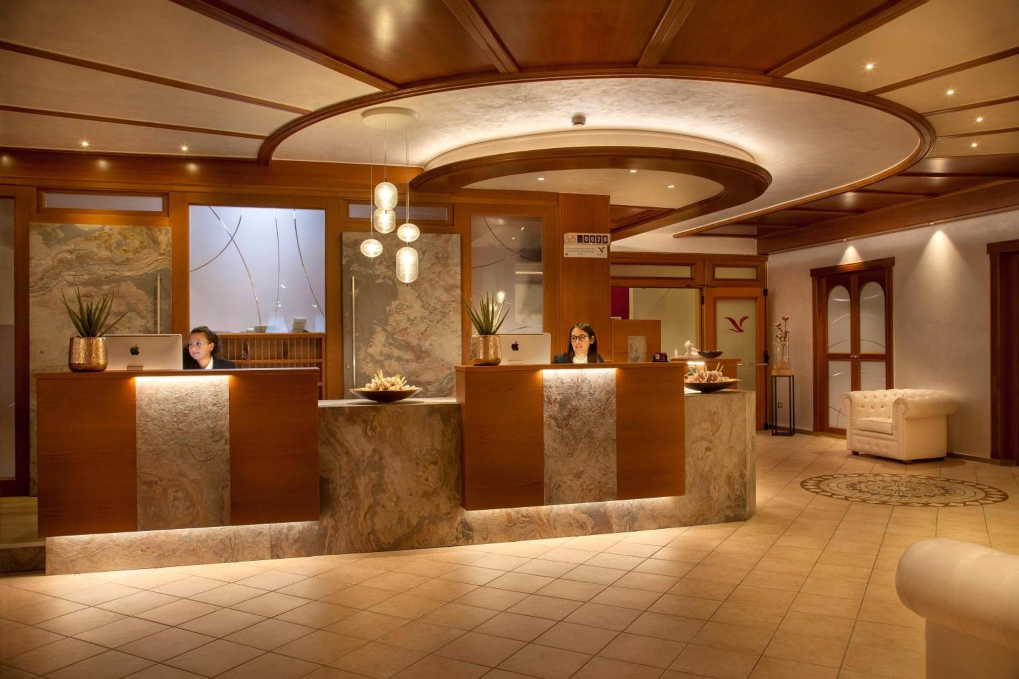 Adler Hotel Wellness & Spa - Andalo Esterno foto